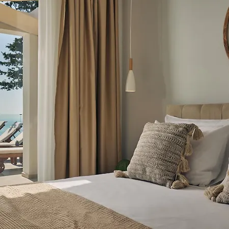 Thelxi's Ii - Brand New Seaview Suite! Vila