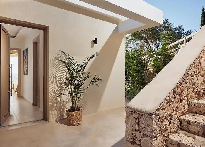 Vilă Thelxi's Ii - Brand New Seaview Suite! *