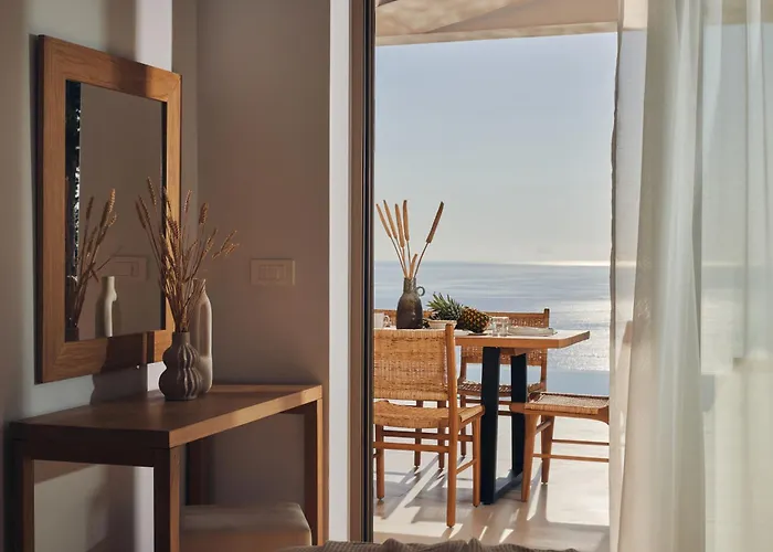 Thelxi's Ii - Brand New Seaview Suite! Vilă