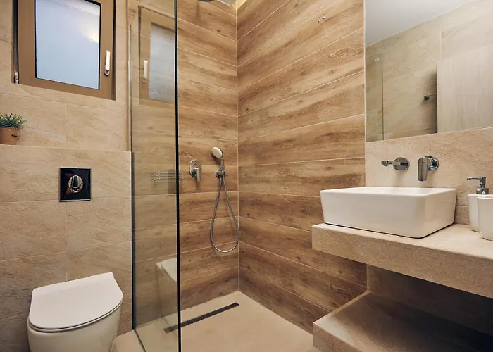 Thelxi's Ii - Brand New Seaview Suite!