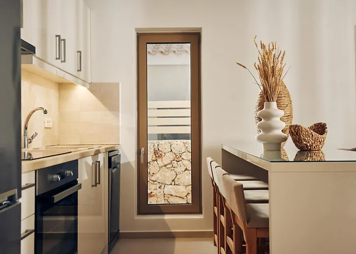 Thelxi's Ii - Brand New Seaview Suite! Villa *